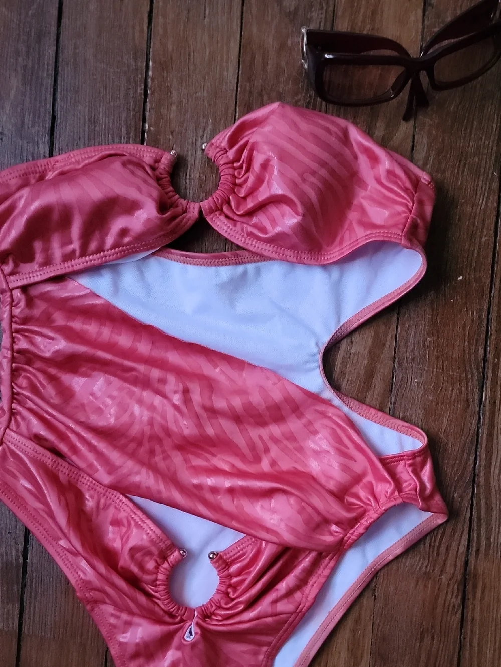 SHEIN Pink Cutout One-Piece Swimsuit w Ring Details New